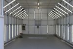 Bild 1 - HERMETISCH ABGESCHLOSSENE WERKSHALLE